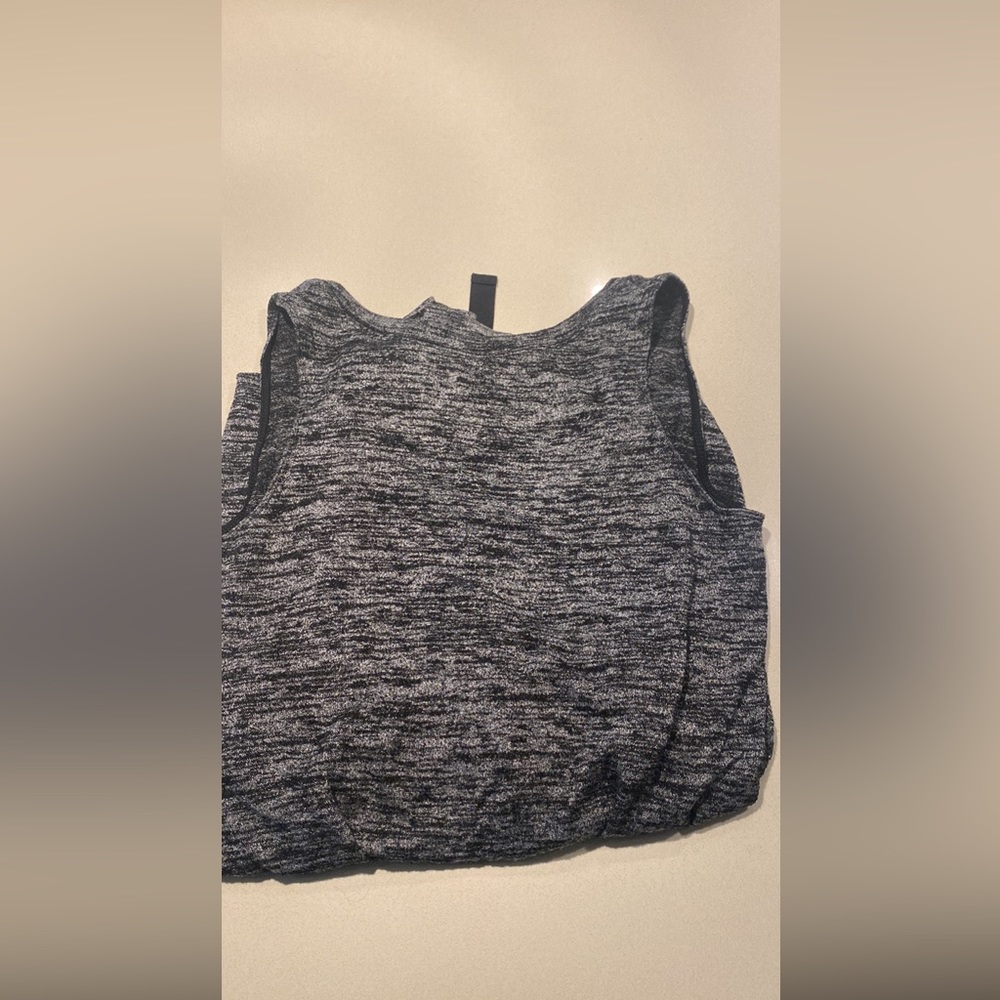 Aritzia brand lot of nine pieces XXS